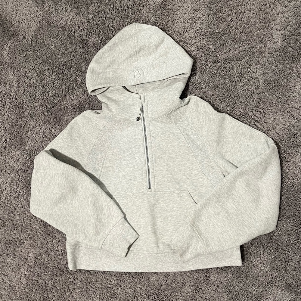 Lululemon grey scuba half zip, xs/s